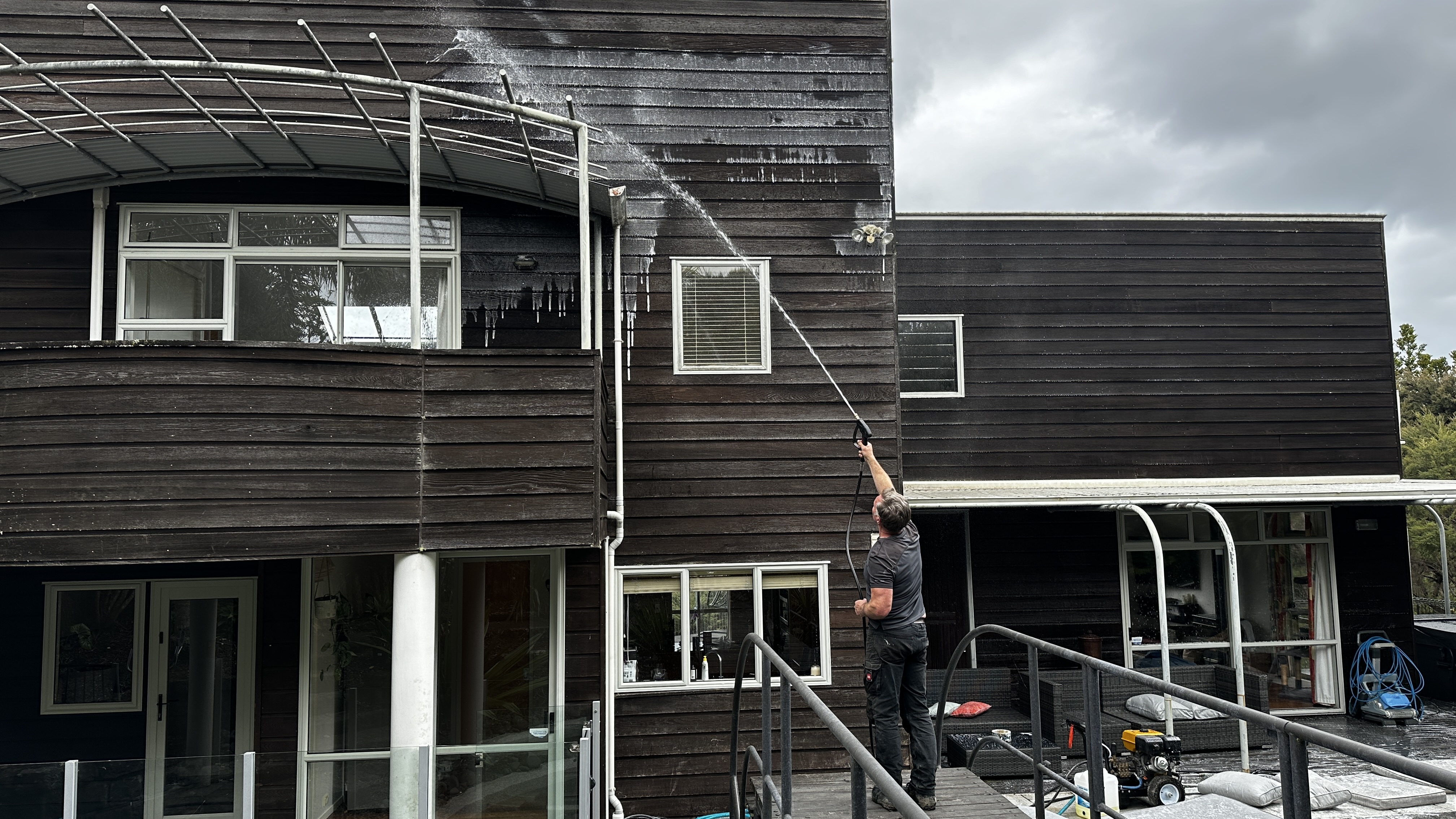 Acorn Built - house washing and exterior maintenance Auckland